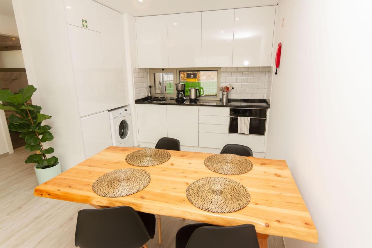 Ericeira Surf Apartments Екстер'єр фото